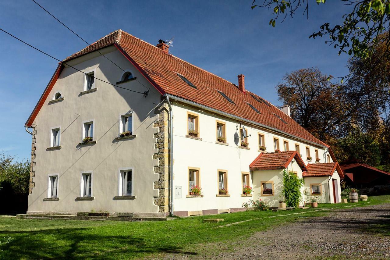 Winnica Agat Świerzawa Exterior foto